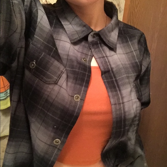 Black\Grey men’s flannel button up - Picture 1 of 8